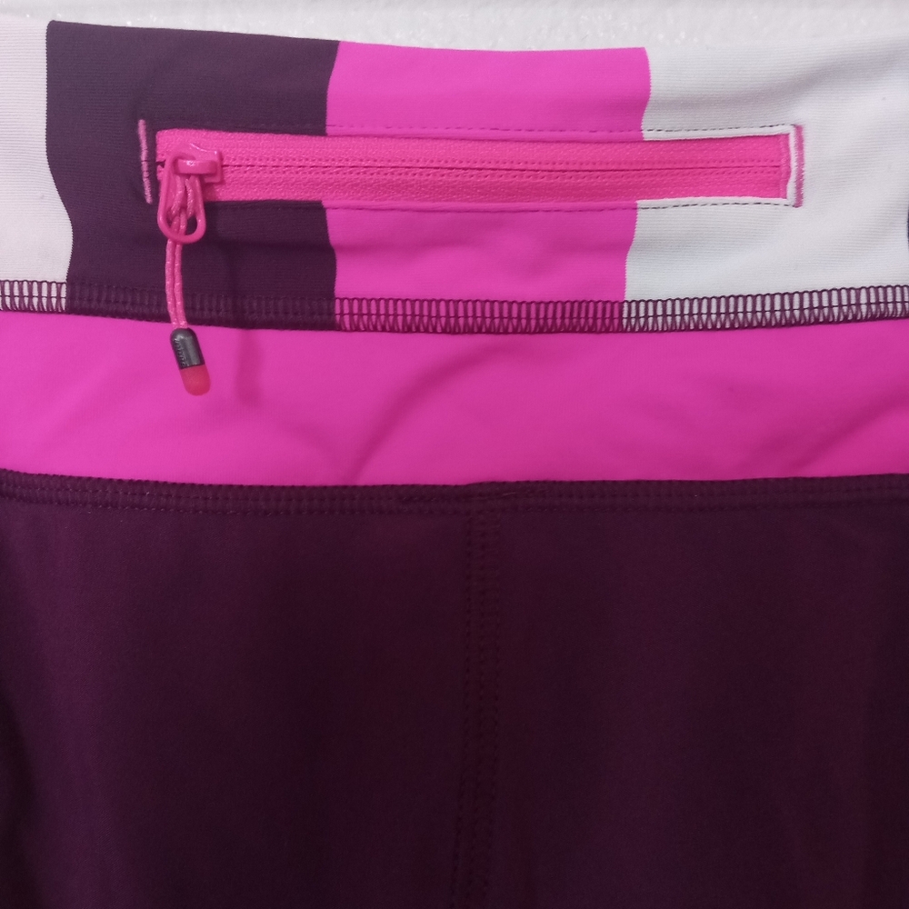 Lululemon Groovy Run Short Plum Raspberry Women's Athletic Shorts - Picture 8 of 9